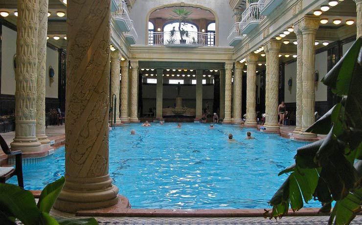 Gellert Thermal Bath pool