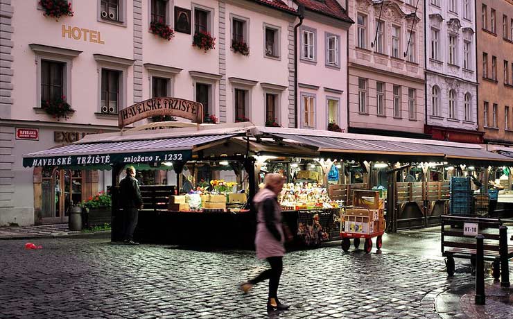 Havel's market in Prague